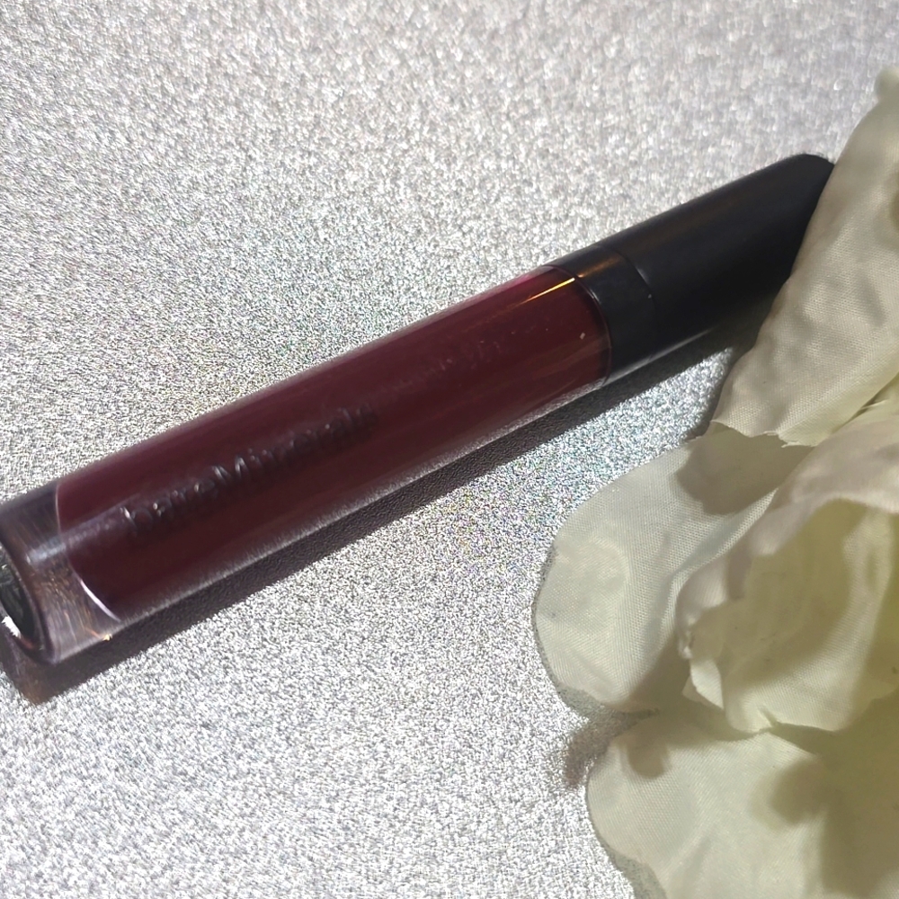 ❇️🧚‍♀️ROYALTY BareMinerals DISCONTINUED Moxie Gloss NWT